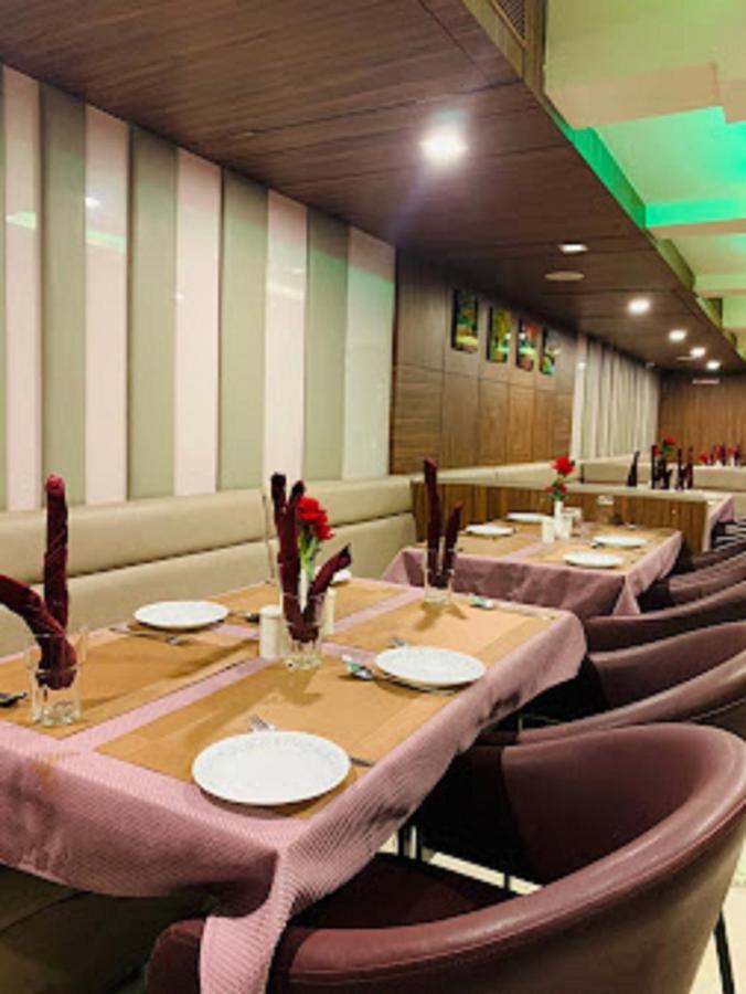Panvel Palace Hotel Мумбаї Екстер'єр фото
