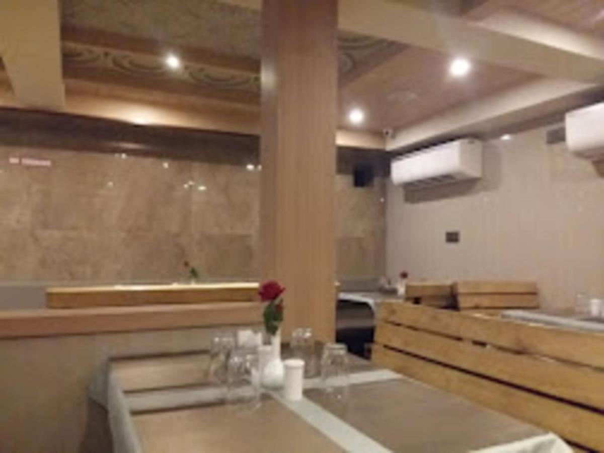 Panvel Palace Hotel Мумбаї Екстер'єр фото